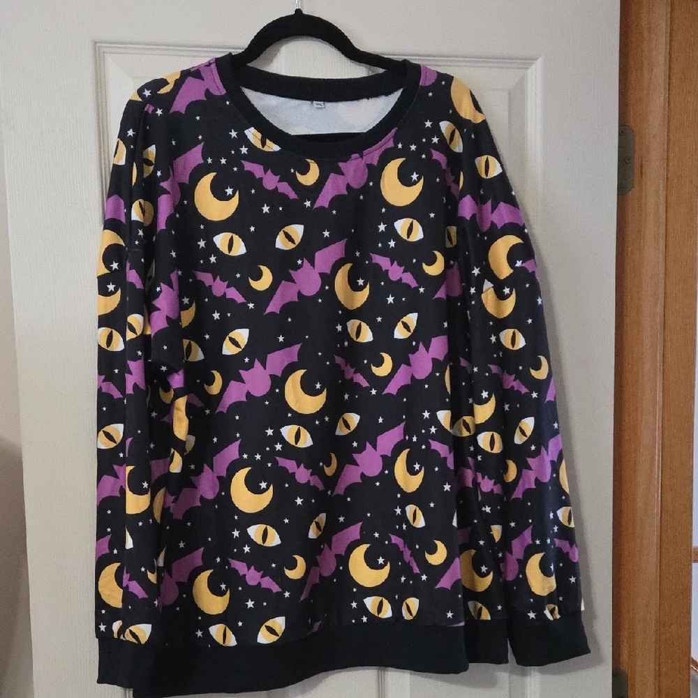 Halloween Themed Black Sweatshirt with Moon and Bat Print